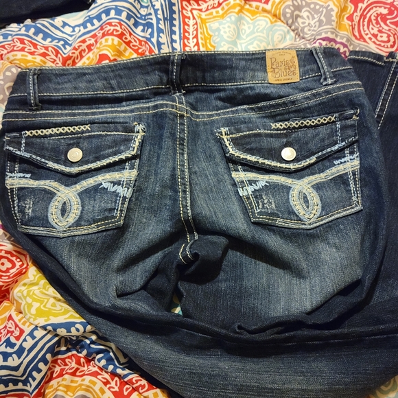 2 pair women paris Blue jeans size 13 - Picture 2 of 5